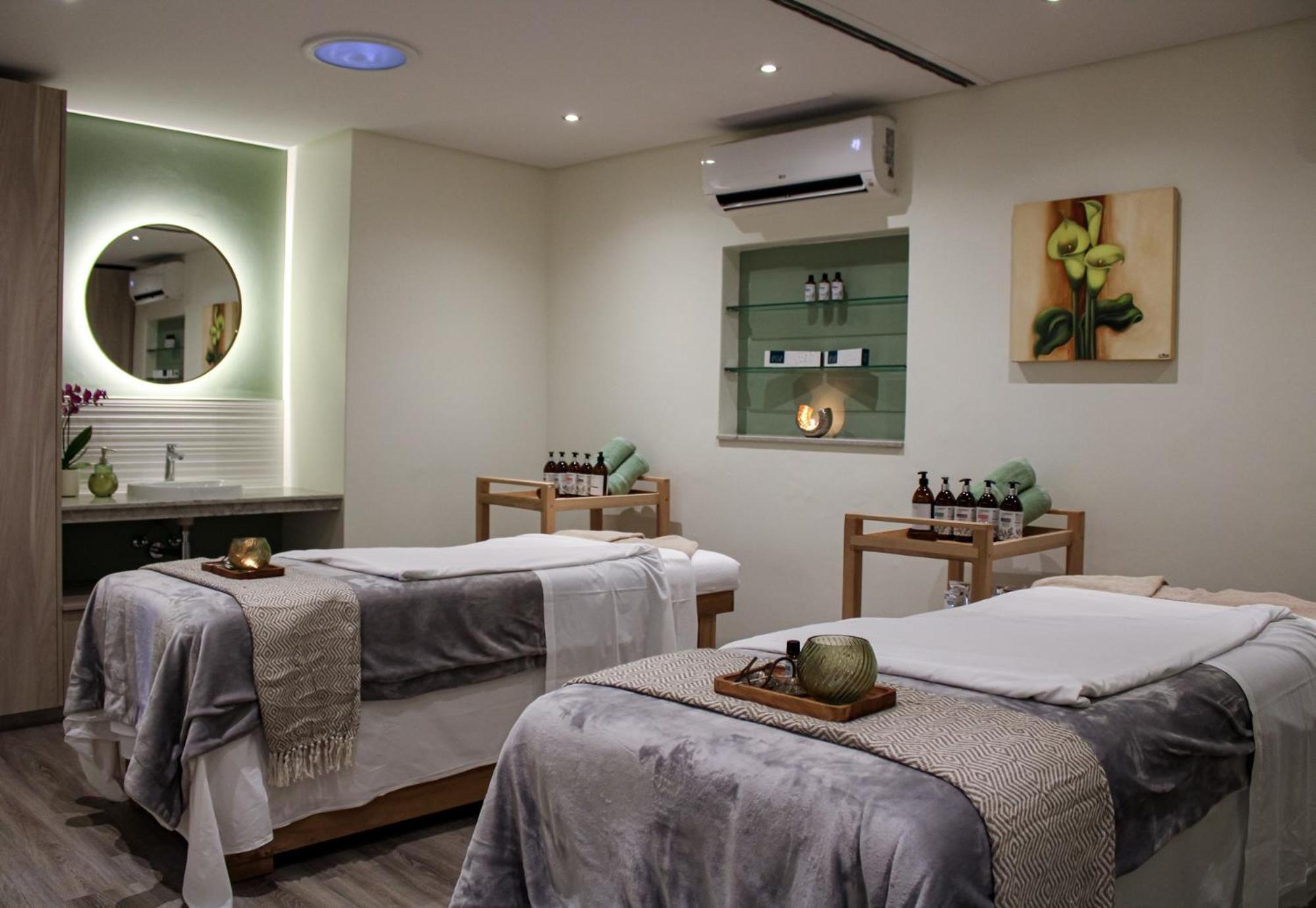 Hotel Verde Cape Town Airport Matroosfontein Екстер'єр фото