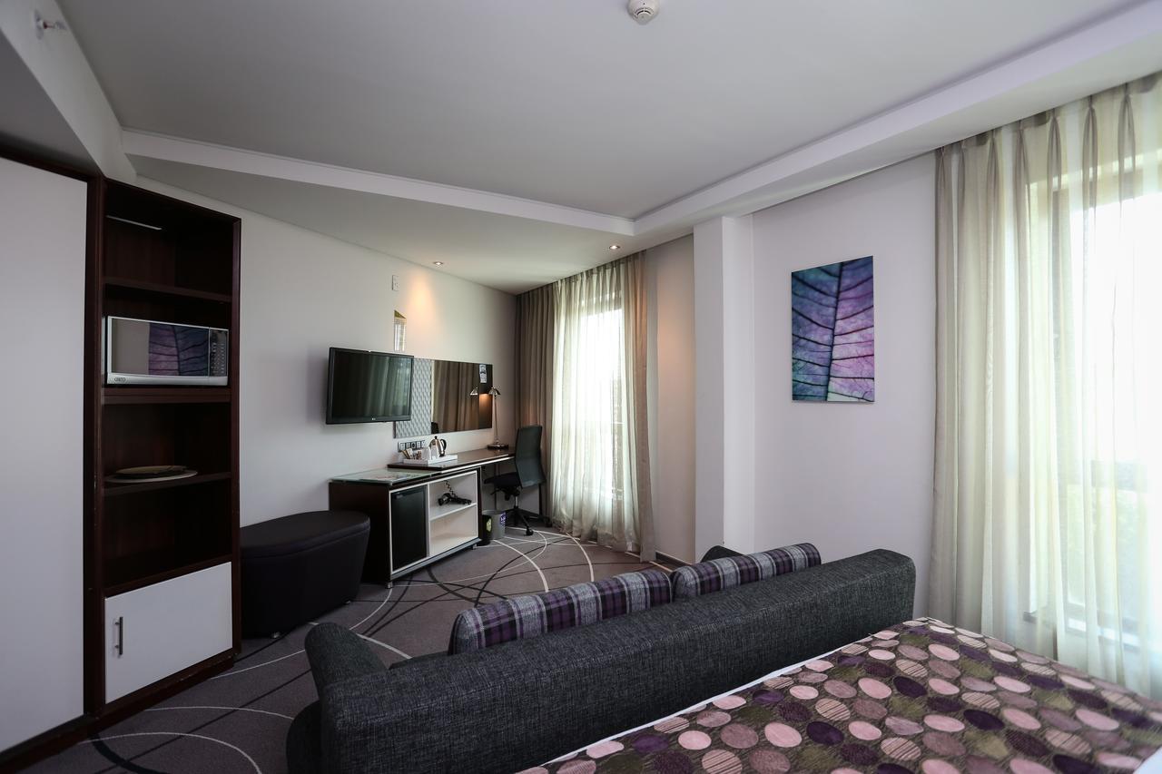 Hotel Verde Cape Town Airport Matroosfontein Екстер'єр фото